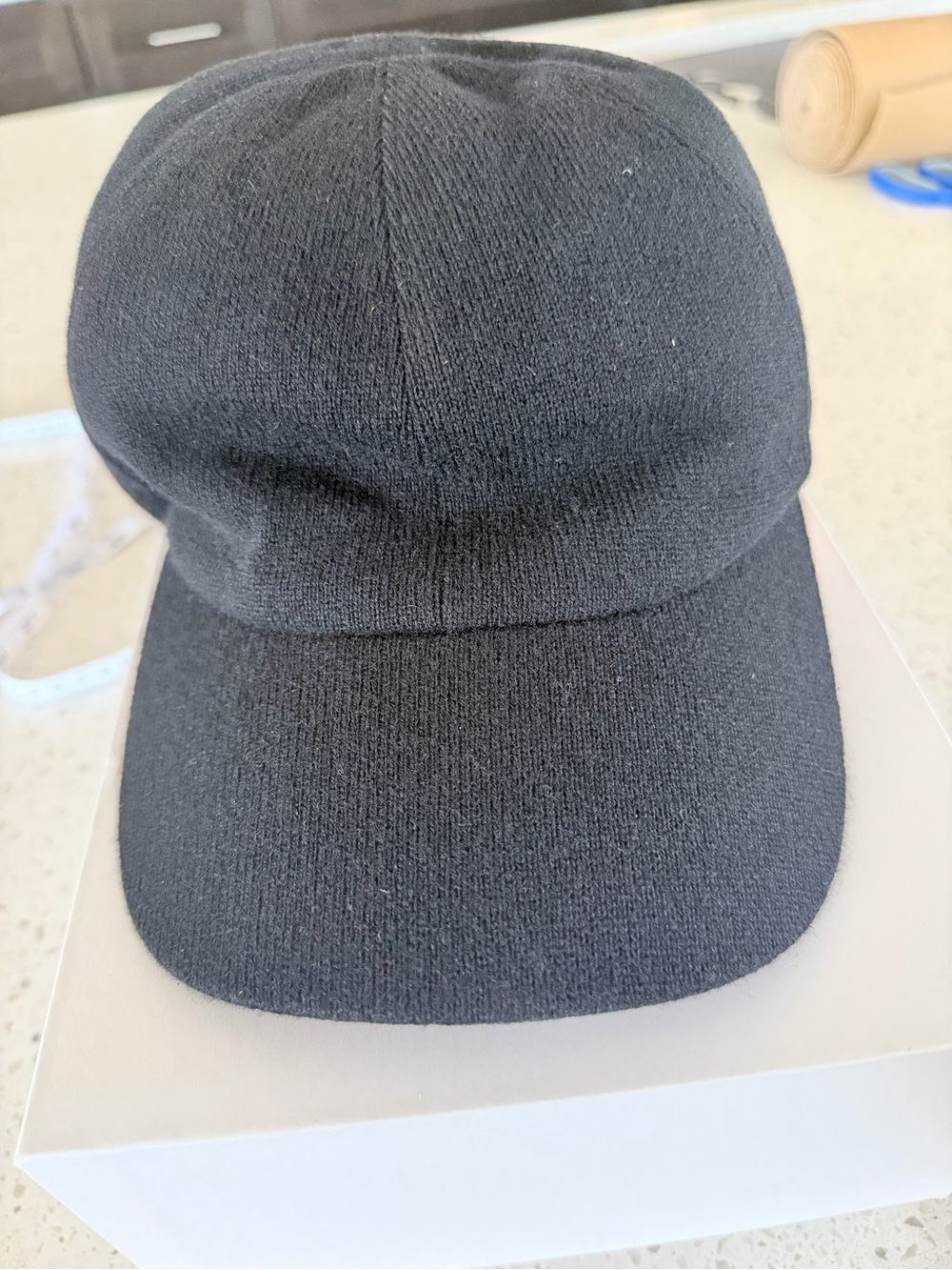 Quince Cashmere Black Knit Baseball Cap Hat M/L